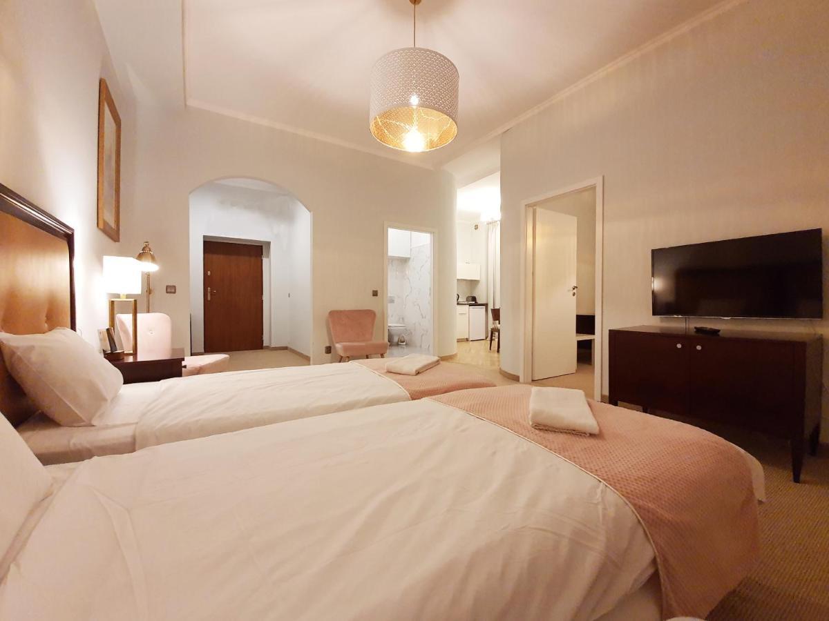 Holiday Suites Cracow Krakau Exterior foto