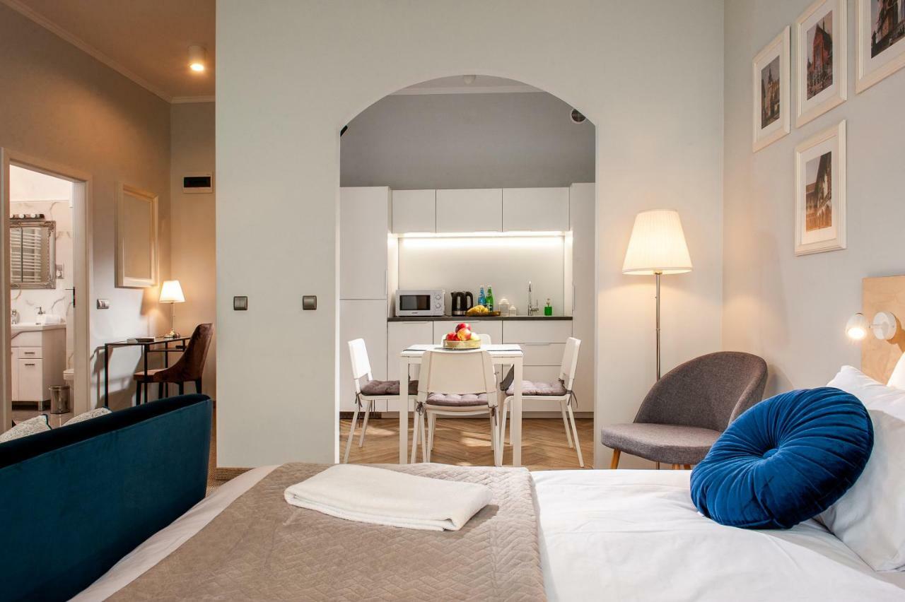 Holiday Suites Cracow Krakau Exterior foto